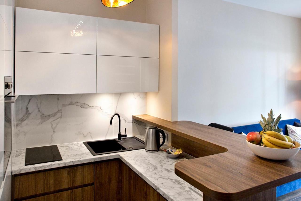 Prymasa Tysiaclecia - P&O Serviced Apartments Warsawa Bagian luar foto