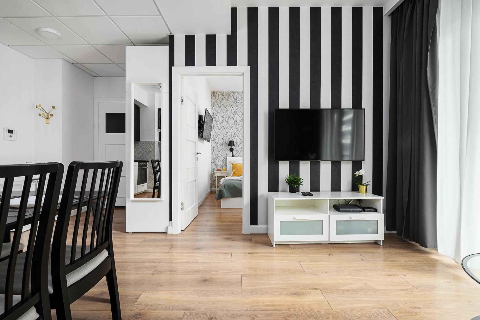 Prymasa Tysiaclecia - P&O Serviced Apartments Warsawa Bagian luar foto