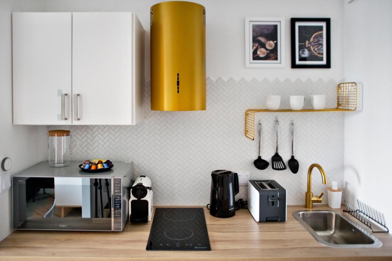 Prymasa Tysiaclecia - P&O Serviced Apartments Warsawa Bagian luar foto